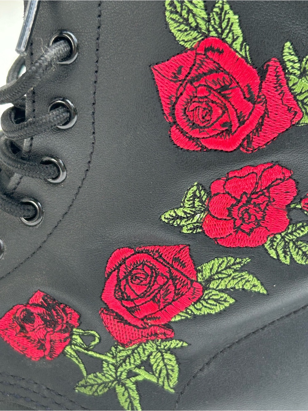 Dr. Martens Boots Vonda Flora Black Leather Lace-Up Red Rose Embroidery Size 10 - Picture 6 of 13